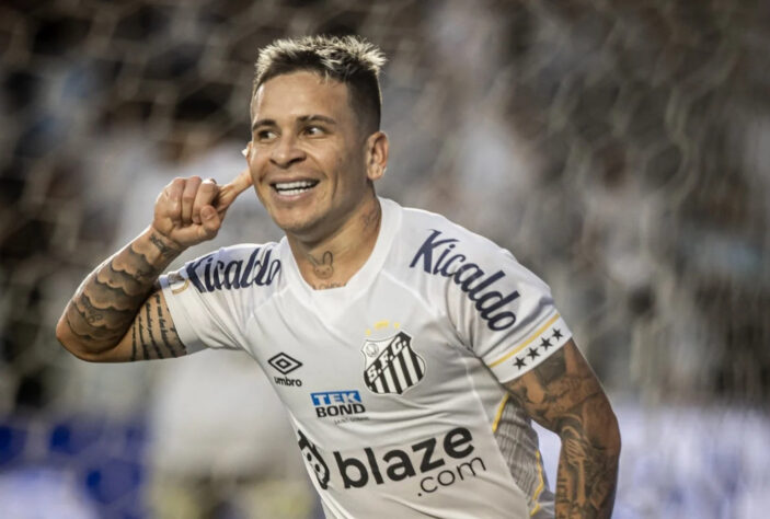 9º: Santos - 16 pontos (5 vitórias, 1 empate e 5 derrotas) - Aproveitamento: 48.48%