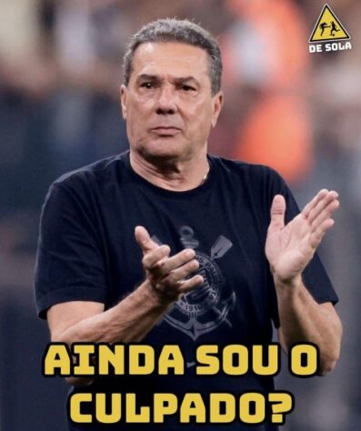 Web bomba com memes da queda do Corinthians para o Fortaleza na Copa Sul-Americana