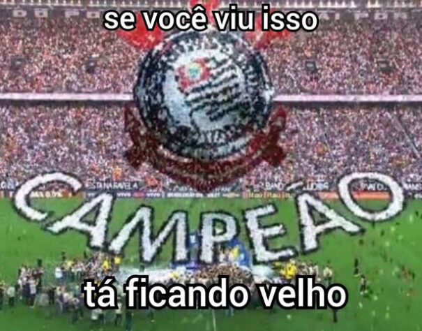 Web bomba com memes da queda do Corinthians para o Fortaleza na Copa Sul-Americana