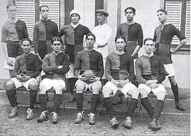 Ainda como time amador, o Fla disputou sua primeira partida fora do país, em 1933