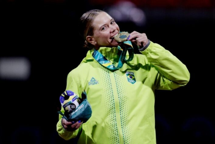 Tênis - Medalhas de ouro: 3 (Laura Pigossi (foto), no individual; Laura Pigossi e Luisa Steffani, nas duplas; e Marcelo Demolider e Gustavo Heide, nas duplas)