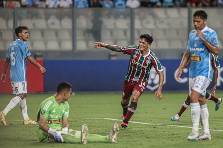 05/04 - Sporting Cristal 1x3 Fluminense