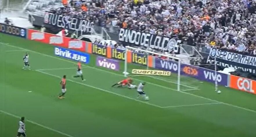 Vágner Love (COR) - Corinthians 3 x 0 Joinville - 25ª rodada do Brasileirão 2015