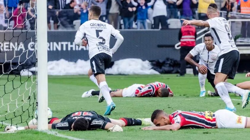 Corinthians 3 x 2 São Paulo - 11/06/2017 - Brasileirão 2017