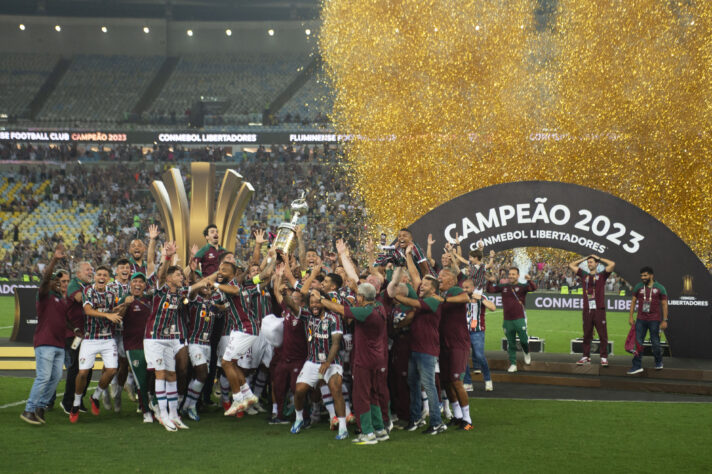 Com gols de Germán Cano e John Kennedy, o Fluminense superou o Boca Juniors por 2 a 1 no Maracanã e conquistou o título inédito da Libertadores! 