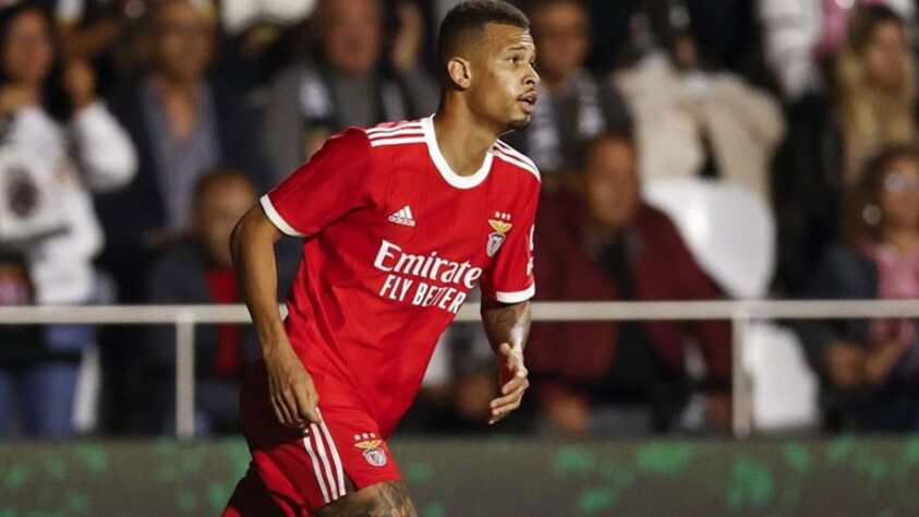 João Victor - Benfica (Benfica x Inter de Milão - 29/11, 17h) (Foto: Paulo Calado)