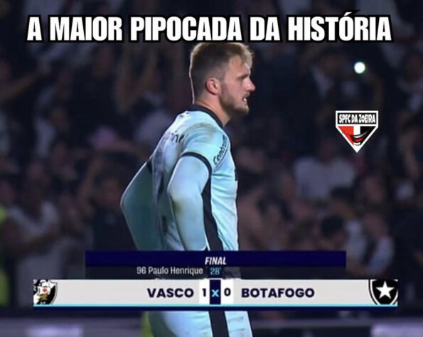 Derrotado no clássico contra o Vasco e com o título ameaçado, Botafogo sofre com memes e piadas nas redes sociais.