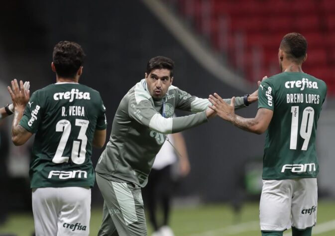 Abel Ferreira venceu por 17 a 0