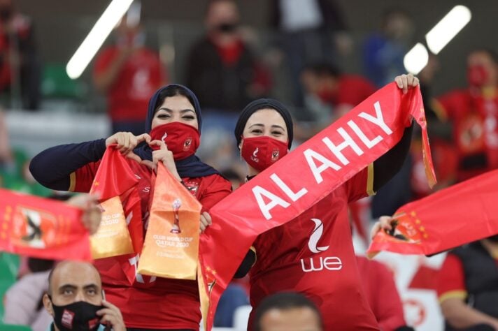 A torcida feminina do Al-Ahly, também é uma das maiores do continente, com mais de 1 milhão de adeptas. 