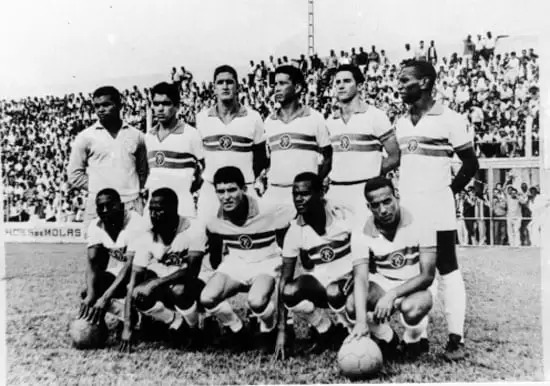 Campeã em 1937 e 1964. 