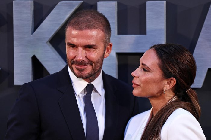 David e Victoria Beckham - O ex-jogador do Manchester United a ex-Spice Girl mantém um relacionamento desde 1997 e já têm três filhos.