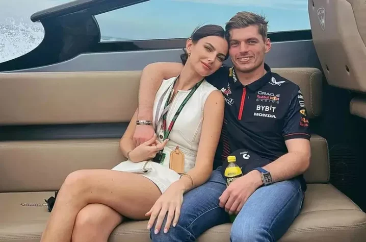 Max Verstappen e Kelly Piquet -  O atual bicampeão mundial da Fórmula 1 mantém um relacionamento com a colunista, blogueira e filha do piloto Nelson Piquet desde 2021.