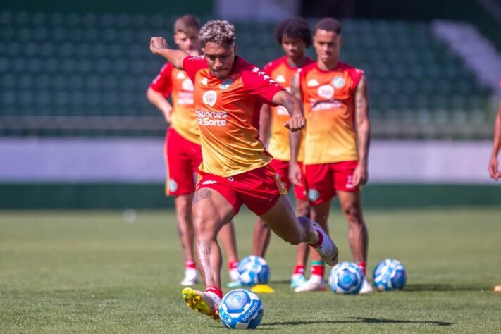 Filipe Chrysman (21 anos): atua pelo Central de Caruaru, equipe pernambucana que disputa a Série D do Campeonato Brasileiro