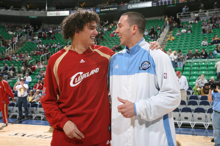Rafael "Bábby" Araújo - estreou na NBA na temporada 2004/05