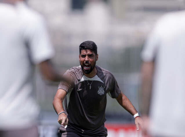 António Oliveira (português) - técnico do Corinthians 