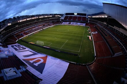 3 - Estádio Rodrigo Paz Delgado, da LDU (em Quito, Equador): 2.850 metros de altitude