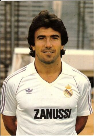 Santillana (atacante): 599 jogos pelo Real Madrid