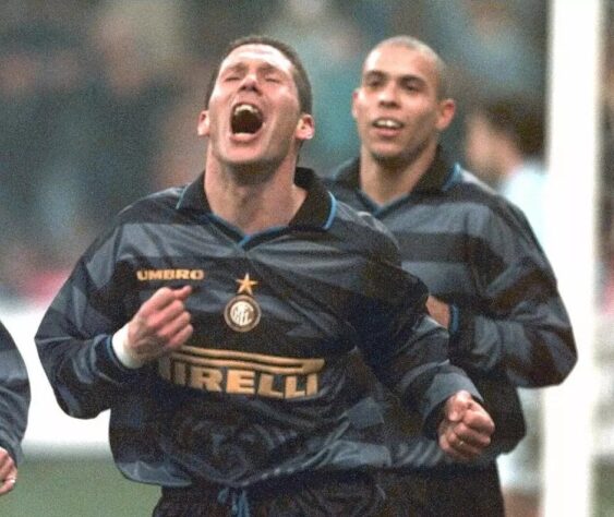 2- Diego Simeone (Inter de Milão 1997-99)
