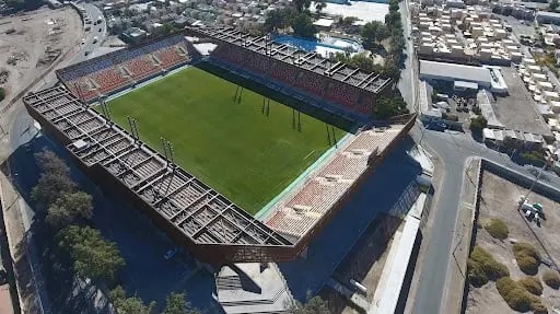 9 - Estádio Zorros del Desierto, estádio do Cobreloa, em que o Cobresal jogará (Atacama, no Chile): 2.260 metros de altitude