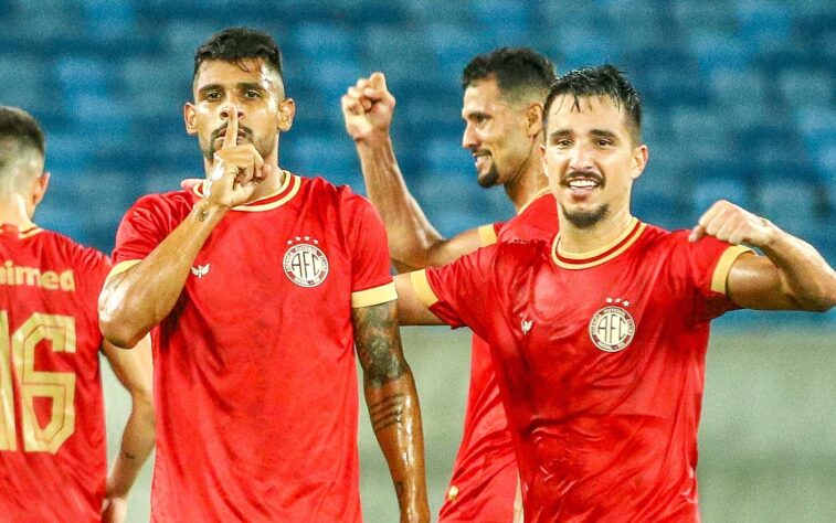 E pra finalizar, o América de Natal fez 3x0 no São Luiz-RS e se classificou com tranquilidade.