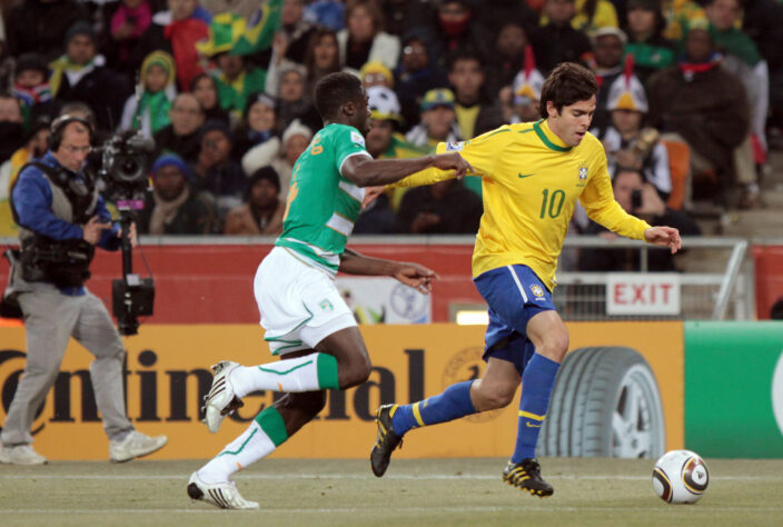 Kaká usando a camisa 10 pela última vez, em 2016 ( WANDER ROBERTO / STR/Gazeta Press)