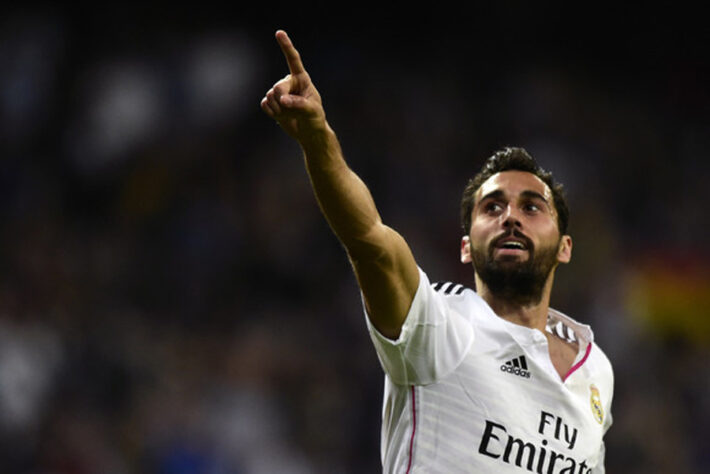 Arbeloa - Treinador (Foto: AFP PHOTO/ JAVIER SORIANO)