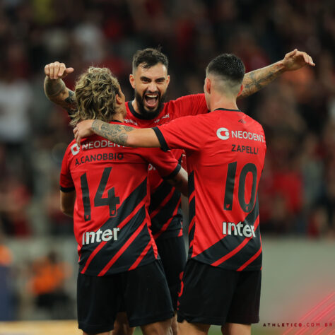 Athletico: O Furacão volta aos gramados no dia 27, pela partida de volta da semifinal do Paranaense, em casa e com a vantagem do empate. Além disso, o clube se prepara para a estreia na Sul-Americana, na terça (2) da semana seguinte, contra o Sportivo Ameliano, no Paraguai.