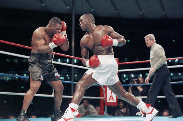 A derrota para James "Buster" Douglas foi a primeira na carreira de Mike Tyson