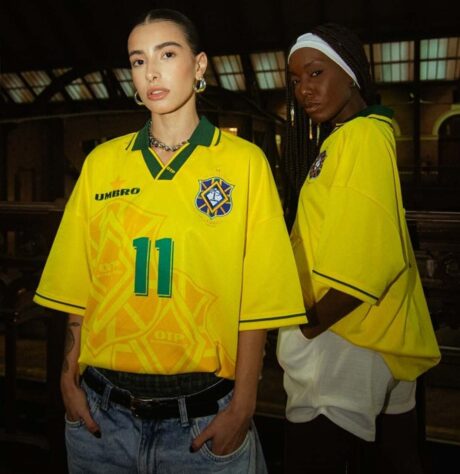 Um dos modelos será um "remake" da camisa da Seleção usada no tetracampeonato.