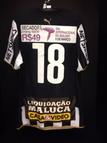 (Foto: Divulgação) Em 2015, o Botafogo o anunciou uma promoção relâmpago de secadores na sua camisa, em parceria com a Casa & Video,.