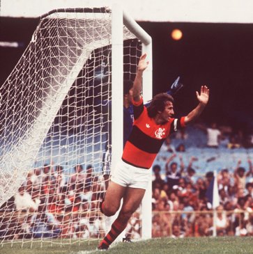 Flamengo - Zico com 135 gols