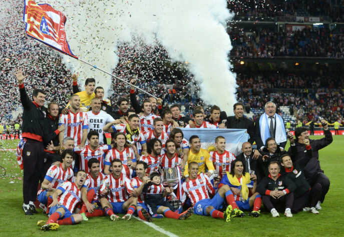 10 títulos: Atlético de Madrid (1959–60, 1960–61, 1964–65, 1971–72, 1975–76, 1984–85, 1990–91, 1991–92, 1995–96 e 2012–13 [foto])