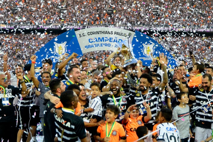 3º Corinthians (R$620,5 milhões)