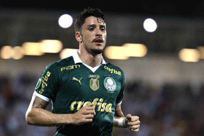 12 - Piquerez (Palmeiras) - R$ 71 milhões