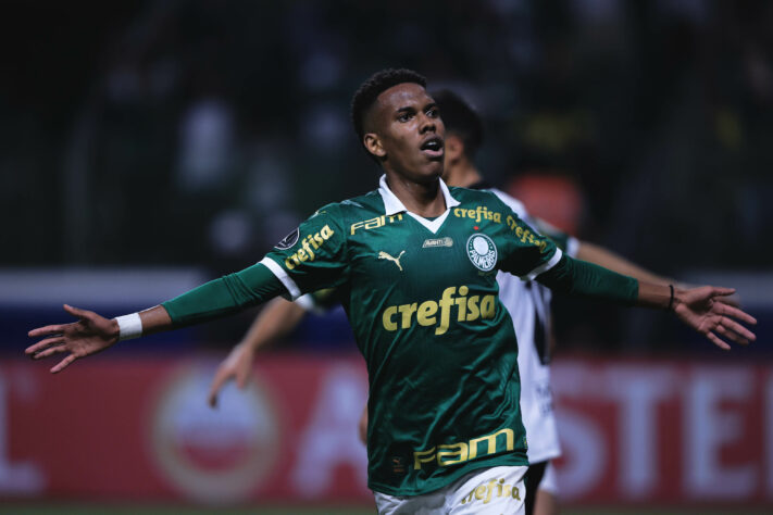 20 - Estevão (Palmeiras) - R$ 55 milhões