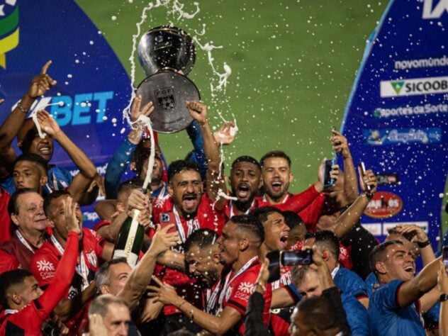 Atlético-GO - 2 títulos do Goiano (2022 e 2023)