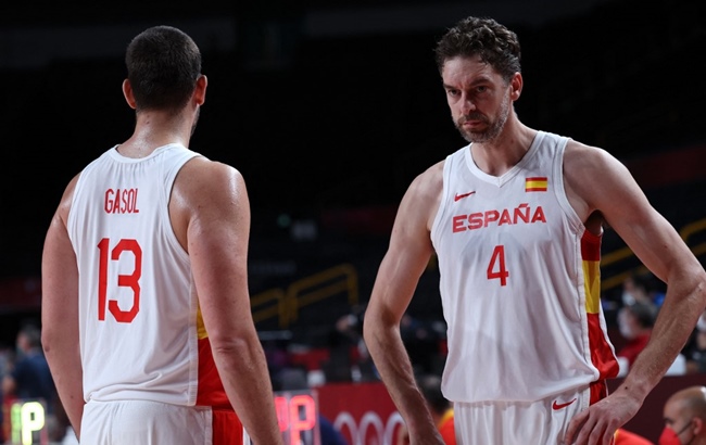 Pau e Marc Gasol - Esporte: Basquete