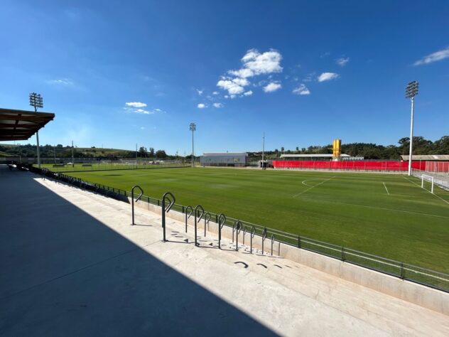 Mini estádio