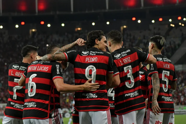 1) Flamengo - R$ 1374 milhões
