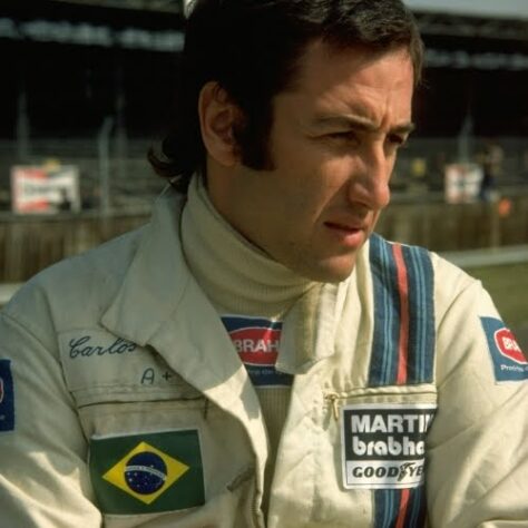 Rua José Carlos Pace, Rio de Janeiro (RJ) - José Carlos Pace foi um piloto brasileiro que atuou na Fórmula 1 de 1972 a 1977. A rua situada no bairo de Jacarepaguá, no Rio de Janeiro.