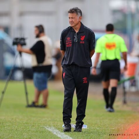 ATHLETICO: Juan Carlos Osorio foi demitido após 12 partidas, em 3 de março