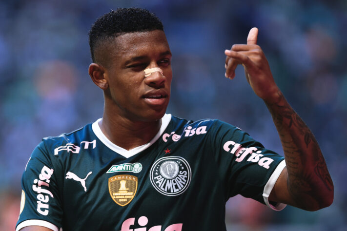 5ª lugar - O volante Danilo foi vendido ao Nottingham Forest, da Inglaterra por 20 milhões de euros.