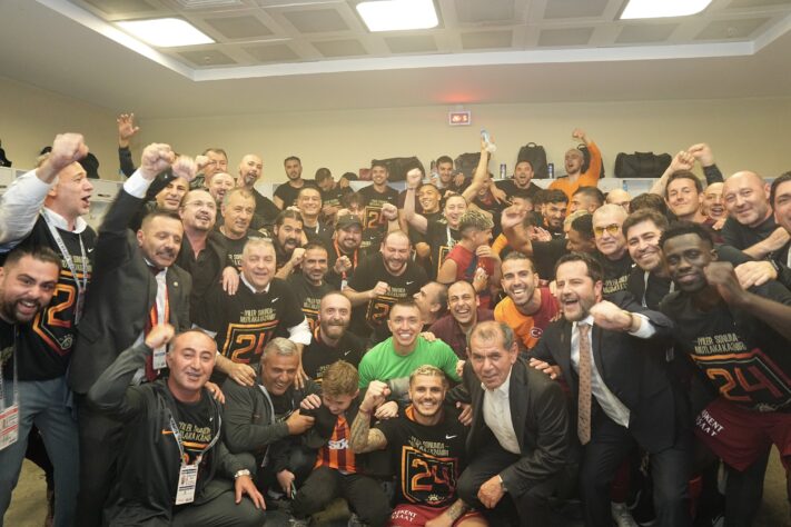 28º lugar (empate entre dois clubes): Galatasaray (Turquia) - 211,5 pontos 