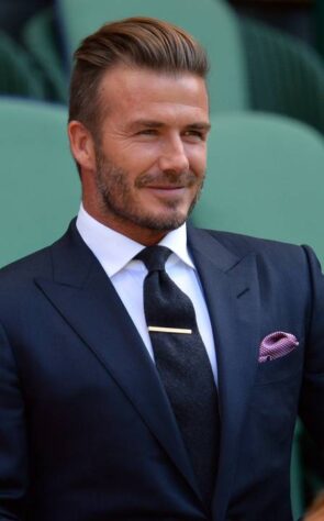 Ícone da moda masculina, Beckham seria destaque no evento.