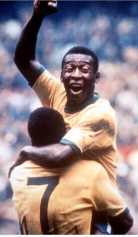 6- Pelé - 113 jogos (atacante)