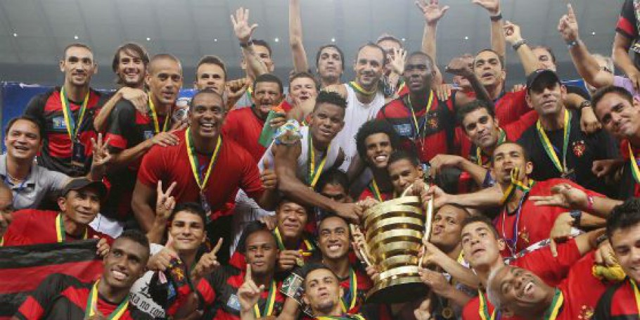 Sport: 3 títulos (1994, 2000 e 2014)