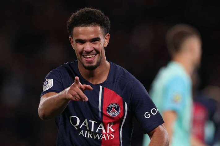 Zaïre-Emery (Paris Saint-Germain) - 109,0 milhões de euros