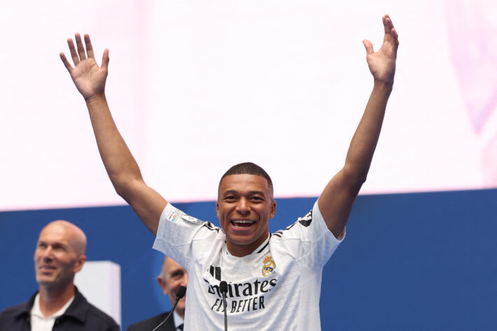 Gols de Mbappé na carreira: 344 gols em 477 jogos