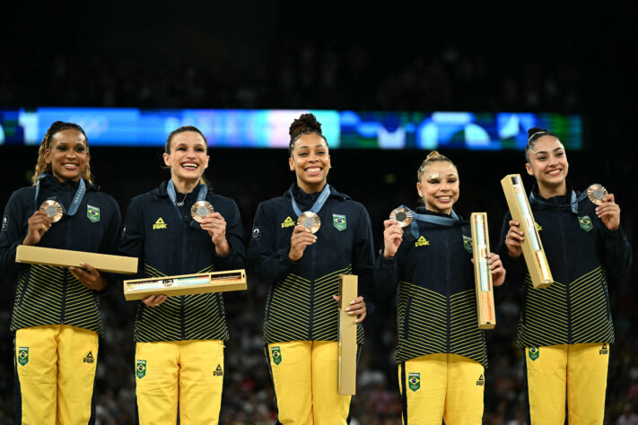 Ginástica Artística – medalha de bronze 