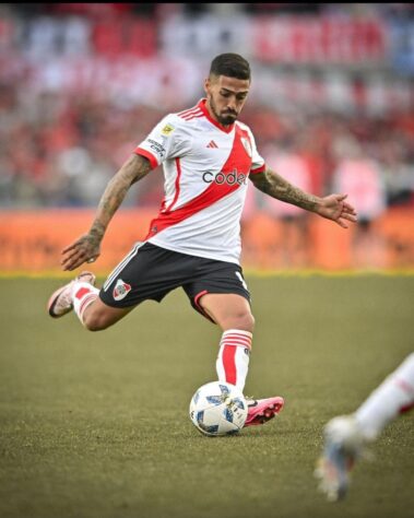 Manuel Lanzini jogou pelo Fluminense em 2011